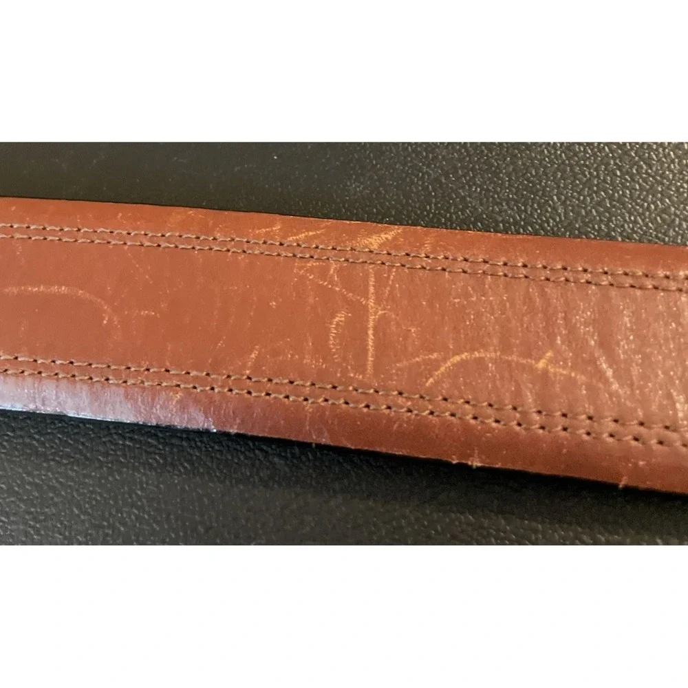 Fossil Mens 40 Belt Brown Full Grain Cowhide Leather MB4239 222 40 Stitch Detail